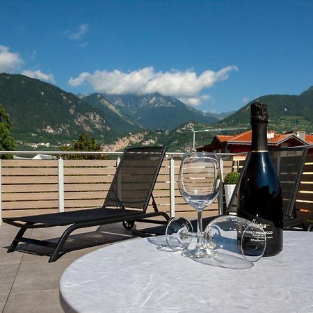 Le Terrazze Living Lejlighed Riva del Garda Eksteriør billede