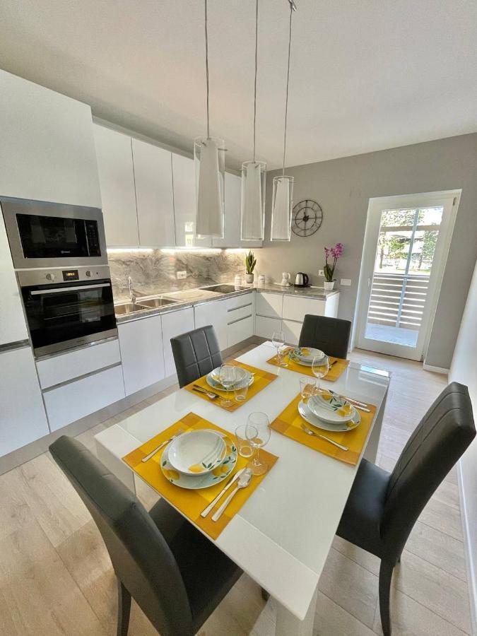 Le Terrazze Living Lejlighed Riva del Garda Eksteriør billede