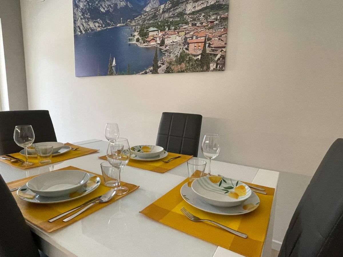 Le Terrazze Living Lejlighed Riva del Garda Eksteriør billede