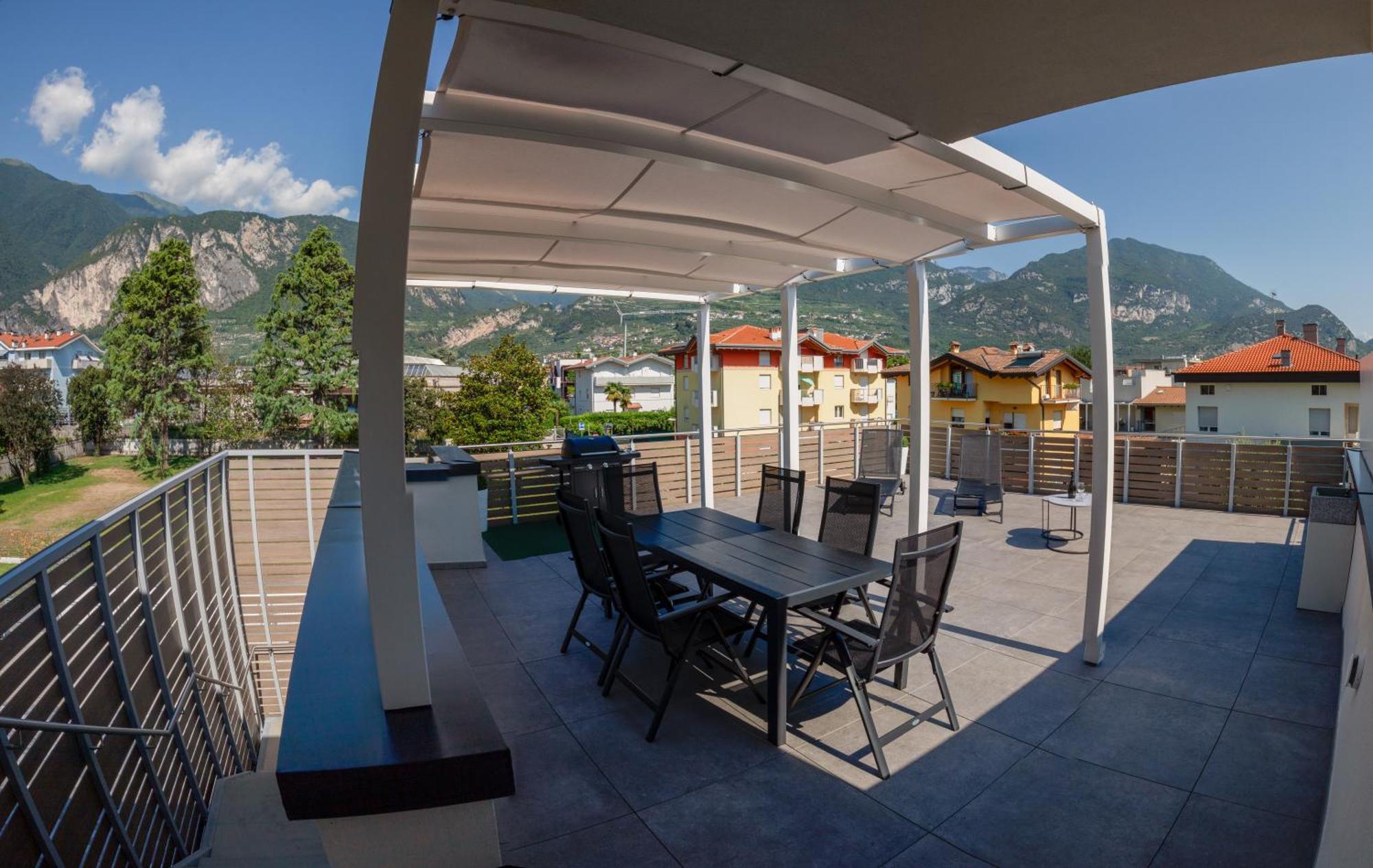 Le Terrazze Living Lejlighed Riva del Garda Eksteriør billede